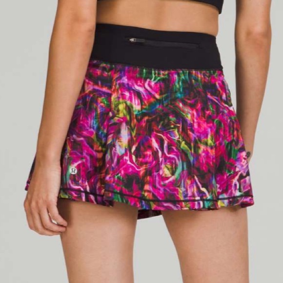 Lululemon Pace Rival Mid Rise Skirt in Hyper Flow Pink Patten - Picture 2 of 11